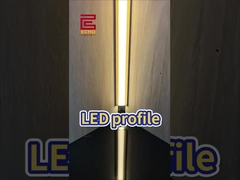 Aluminium-LED-Wandbildschirm Trim. Verborgenes Licht + intelligente Steuerung.