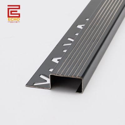 Dauerhafte schwarze Metall Treppe Nase Trim 2 Zoll Außen Stufe Rand Trim