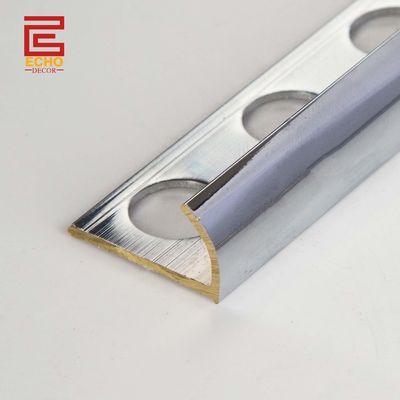 Gepolsterte, abgerundete Messingfliesen mit 10 mm Messingfliesenprofil